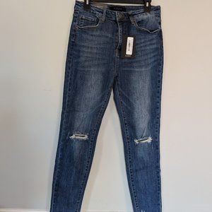 *NWT* Risen Skinny Jeans / sz 11